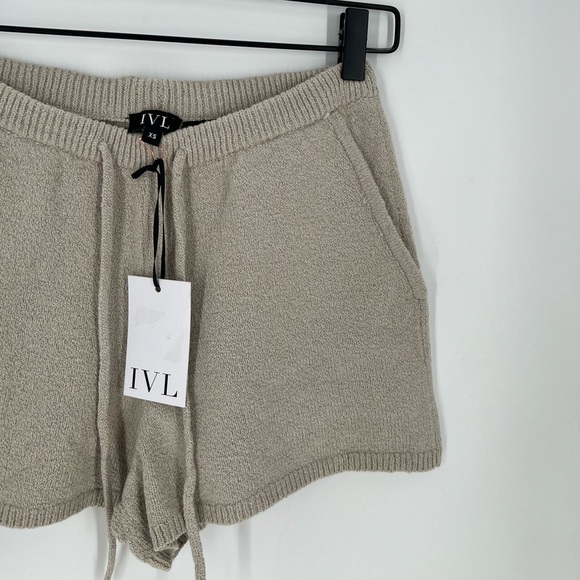 IVL Low Rise Knit Boucle Drawstring Shorts In Taupe - Picture 2 of 5